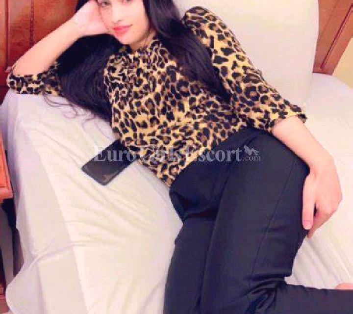 8 perfiles de escorts en Armavir, Rusia. Explora chicas, servicios, tarifas y reserva online. En domicilio y visita disponibles.