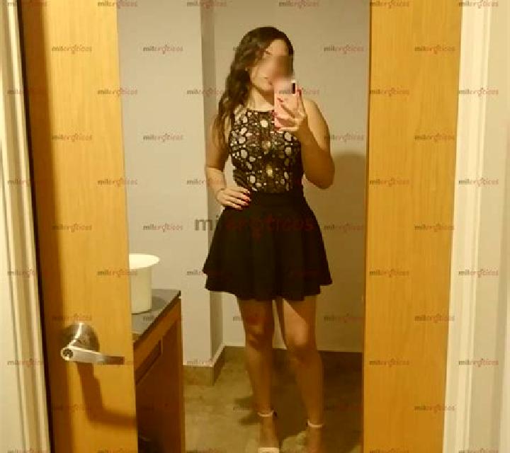 Alba, 23, acompañante castaña de ojos grises y etnia india basada en Iferouane. Ofrece Cita de cena, GFE (Experiencia de novia), BDSM, Dominación. Disponible...