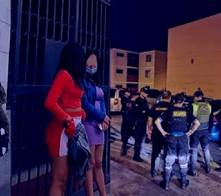 Alba, 30 — Escort en Carcoforo, Italia