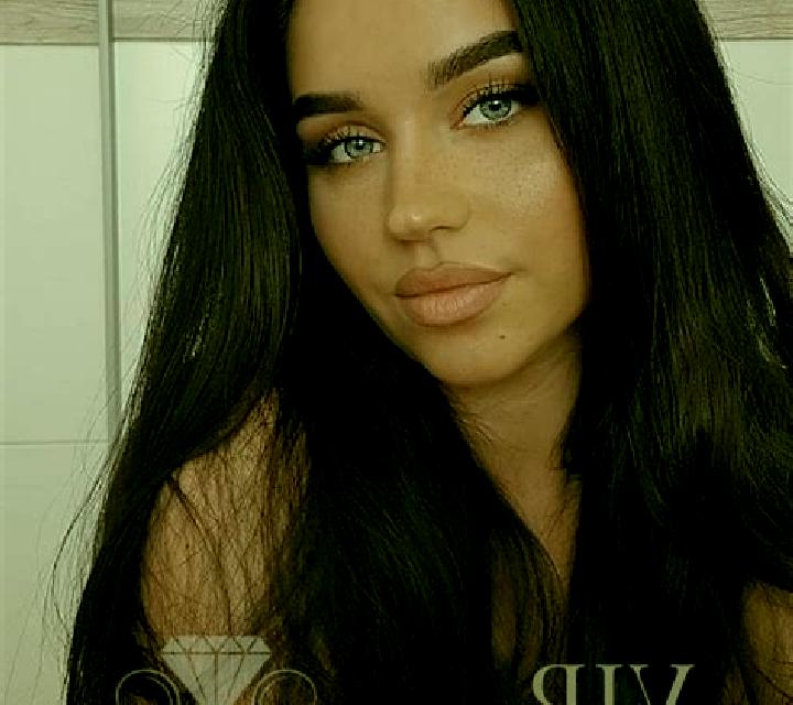 Alejandra, 28, acompañante negra de ojos oscuros y etnia asiática basada en Bokakokore. Ofrece Masaje de próstata, Noche completa, Hasta el final (CIM). Disp...