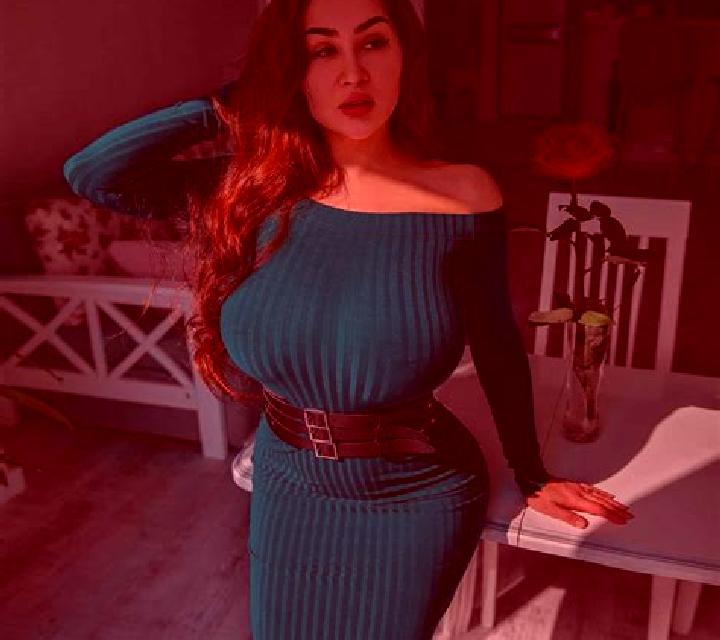 Antonella, 21, acompañante rubia de ojos ámbar y etnia latina basada en Cobly. Ofrece Tríos / dúos, Dominación, Griego (anal), GFE (Experiencia de novia). Di...