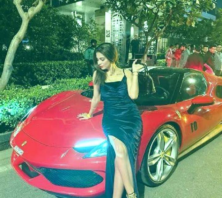 Aurora, 37 — Escort en San Miguel, Filipinas