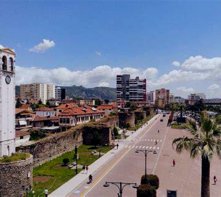 Beatriz, 22, acompañante rubia platino de ojos marrones y etnia caribeña basada en Saint Helier. Ofrece Hasta el final (CIM), Tantra, Acompañante de viaje. D...