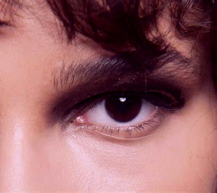 Bianca, 22, acompañante rubia platino de ojos verdes y etnia europea basada en Fananganan village. Ofrece Dominación, Chica de fiesta, Cita de cena. Disponib...