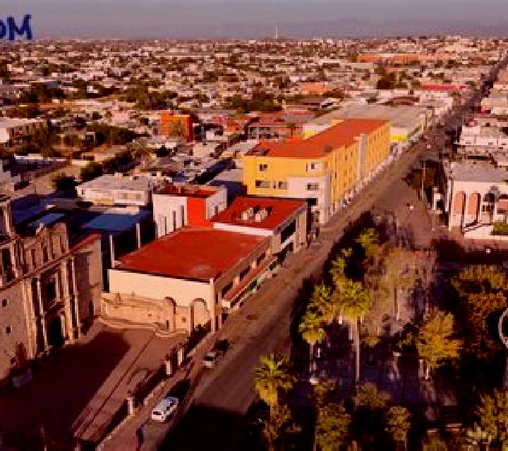 Carla, 32, acompañante rubia de ojos ámbar y etnia oriente medio basada en McCrae. Ofrece GFE (Experiencia de novia), Chica de fiesta, Beso francés profundo....