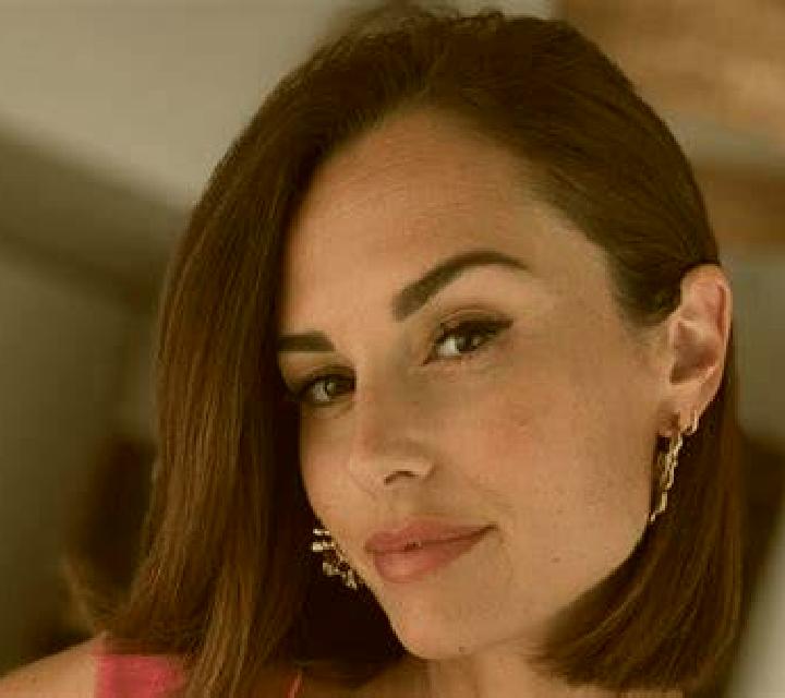 Carmen, 22, acompañante rubia de ojos grises y etnia mediterránea basada en Tunasan. Ofrece Acompañante de viaje, Hasta el final (CIM), Masaje de próstata. D...
