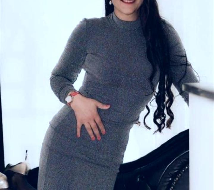 Carmen, 33, acompañante pelirroja de ojos marrones y etnia asiática basada en Gradesnica. Ofrece Masaje, Tríos / dúos, Beso francés profundo. Disponible en d...