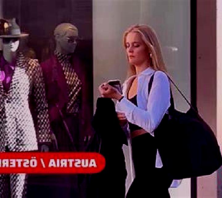 Carmen, 39, acompañante rubia platino de ojos grises y etnia caucásica basada en Newcastle. Ofrece Dominación, Acompañante de viaje, Cita de cena. Disponible...