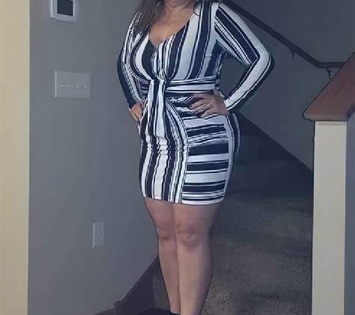 Cayetana, 38, acompañante rubia de ojos avellana y etnia india basada en Merced. Ofrece Masaje, Experiencia de novia, Juego de roles. Disponible en domicilio...