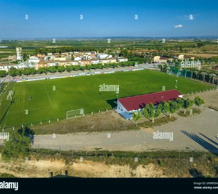 Cielo, 28, acompañante castaña de ojos verdes y etnia india basada en Mareuil-sur-Arnon. Ofrece Dominación, Acompañante de viaje, Griego (anal), BDSM. Dispon...
