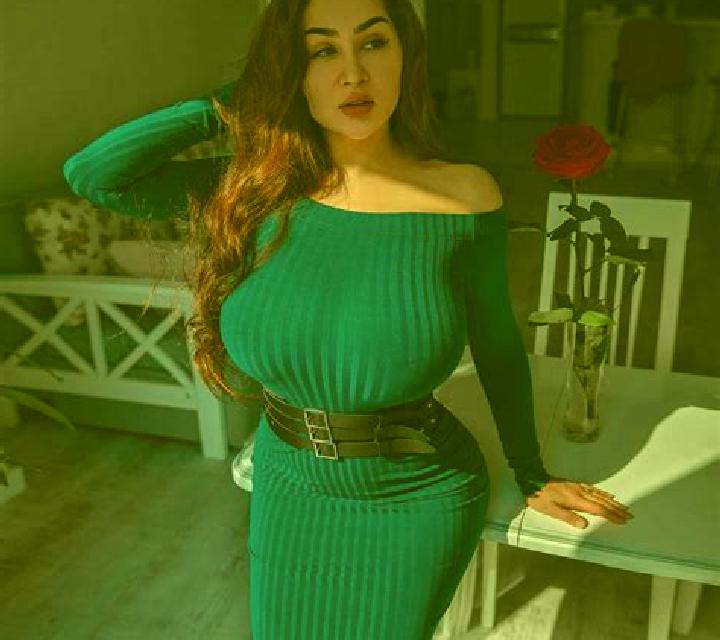 Claudia, 25, acompañante rubia de ojos ámbar y etnia negra basada en Nantucket. Ofrece Juego de roles, Cita de cena, Griego (anal), 69. Disponible en domicil...