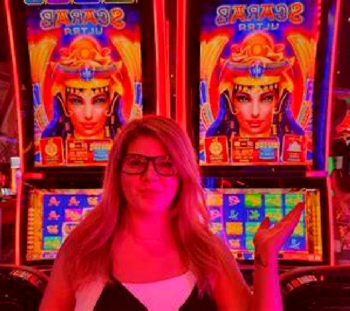 Daniela, 32 — Escort en Eskifjoerdur, Islandia
