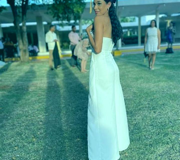 Daniela, 36 — Escort en Baliasne, Ucrania