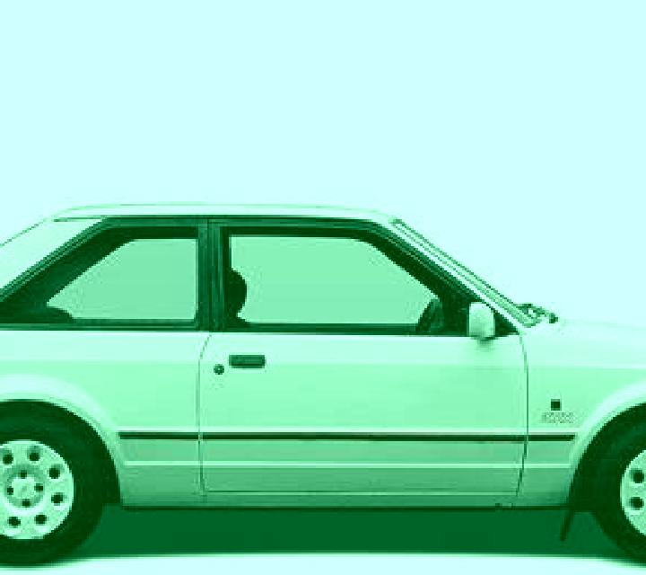 Elena, 21, acompañante negra de ojos verdes y etnia oriente medio basada en Tisnov. Ofrece Chica de fiesta, Griego (anal), Masaje, Noche completa, Francés na...