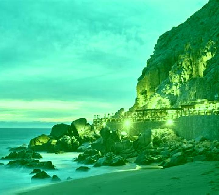 escort El Farallon
