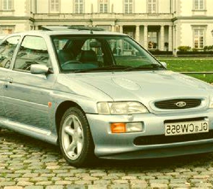 escort Estoril