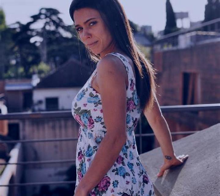 escort Faleniu