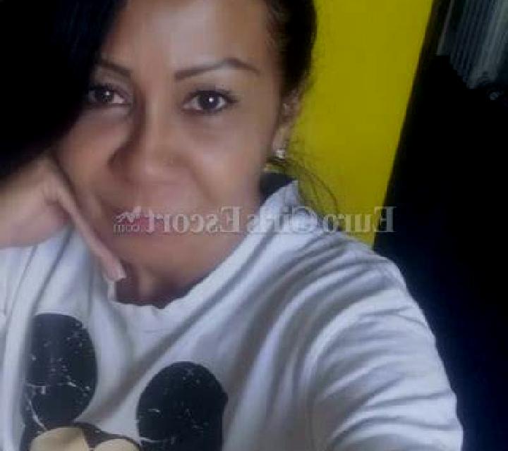 Escorts Kuran wa Munjan, Afganistán — Chicas y putas locales