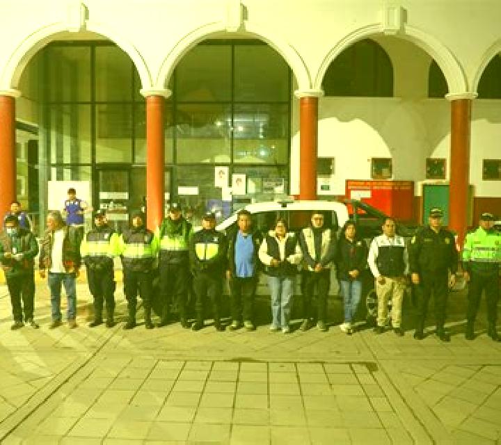 Escorts Venecia, Perú — Chicas y putas locales