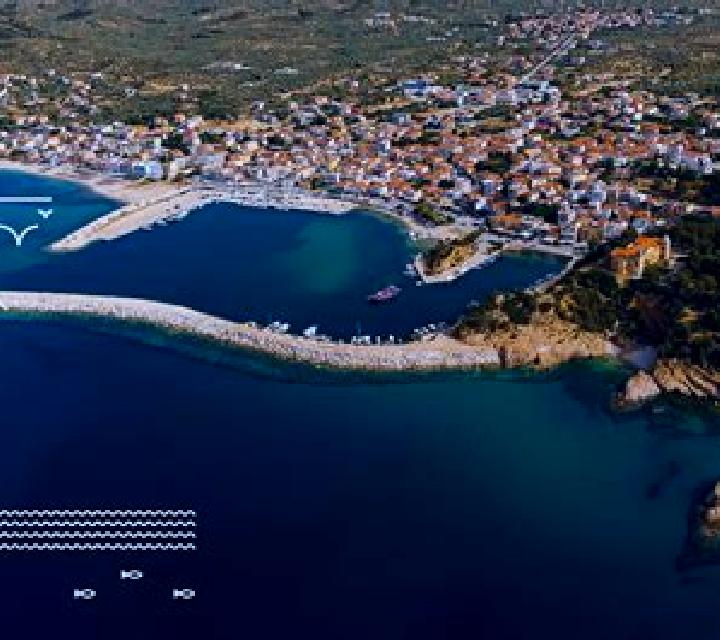 Estrella, 35, acompañante rubia platino de ojos oscuros y etnia negra basada en Ejido el Barrancon. Ofrece Hasta el final (CIM), Juego de roles, Griego (anal...