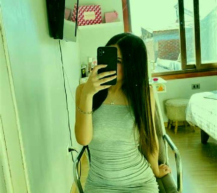 Jade, 22, acompañante rubia platino de ojos grises y etnia europea basada en Yuanba. Ofrece Tríos / dúos, Masaje, Striptease, Griego (anal), Dominación. Disp...