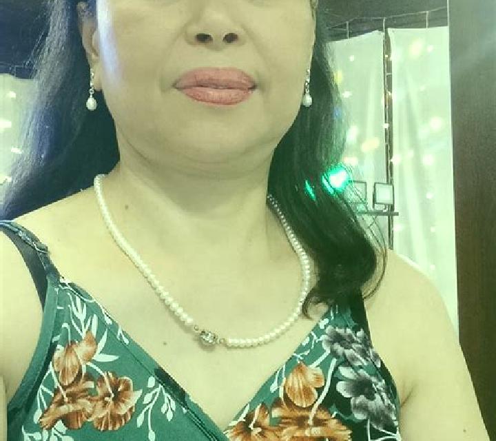 Jade, 23, acompañante morena de ojos avellana y etnia europea basada en Ciochina. Ofrece Parejas, GFE (Experiencia de novia), Griego (anal), Tantra. Disponib...