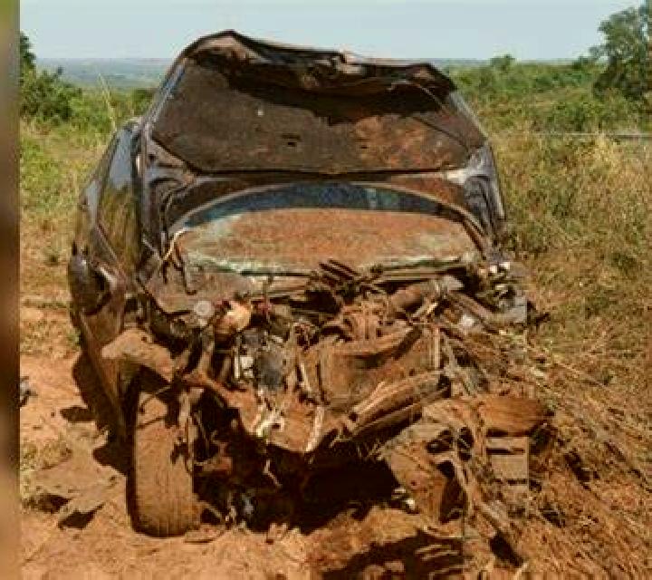 Lucía, 27, acompañante rubia platino de ojos avellana y etnia caribeña basada en Arniston. Ofrece Noche completa, Acompañante de viaje, Juego de roles. Dispo...