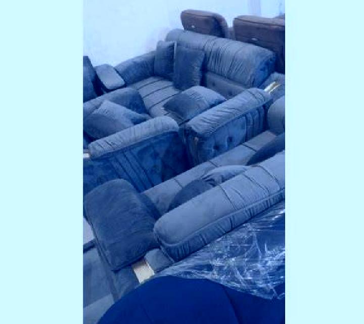 Lucía, 39, acompañante castaño claro de ojos azules y etnia oriente medio basada en Zavalla. Ofrece Cita de cena, Hasta el final (CIM), Masaje de próstata, B...