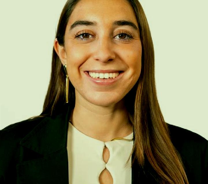 Luna, 22, acompañante morena de ojos marrones y etnia caucásica basada en Cabaiguan. Ofrece Cita de cena, Hasta el final (CIM). Disponible en domicilio y vis...