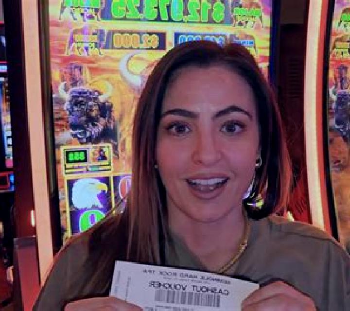 Luna, 24 — Escort en Fiaes, Portugal