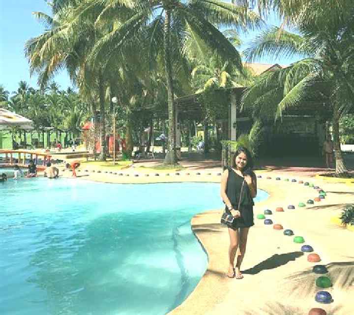 Luna, 35 — Escort en Ribatejada, España