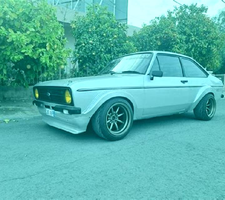 Mía, 29 — Escort en Karanganom, Indonesia