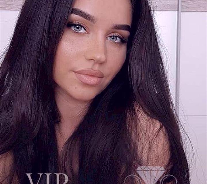Mía, 38 — Escort en Jalinan, Indonesia