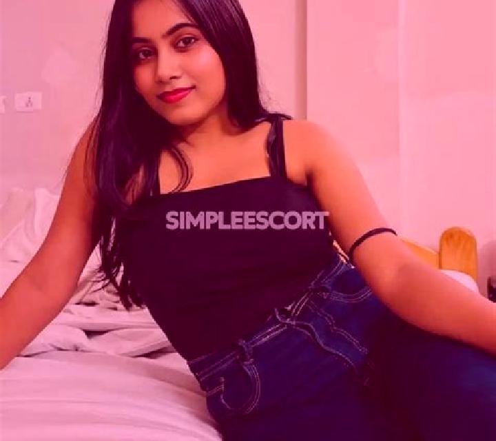 Manuela, 36, acompañante rubia de ojos oscuros y etnia negra basada en Hahnville. Ofrece Striptease, Tantra, Parejas. Disponible en domicilio y visita, reser...