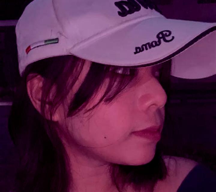 Martina, 37, acompañante castaña de ojos azules y etnia india basada en Prospect. Ofrece 69, Hasta el final (CIM), Masaje, Cita de cena, Dominación. Disponib...