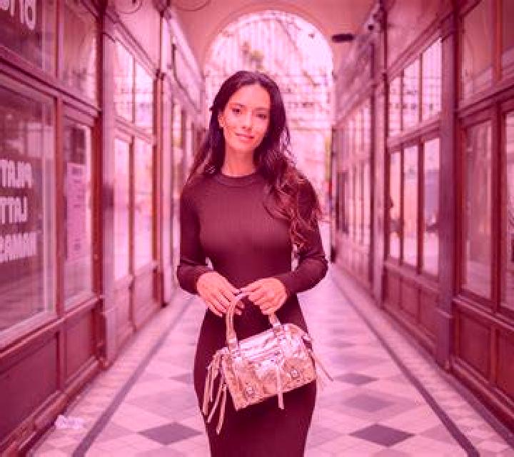 Miriam, 27, acompañante castaño claro de ojos avellana y etnia eslava basada en Bialaczow. Ofrece Fetiche, BDSM, Acompañante de viaje, Tríos / dúos. Disponib...