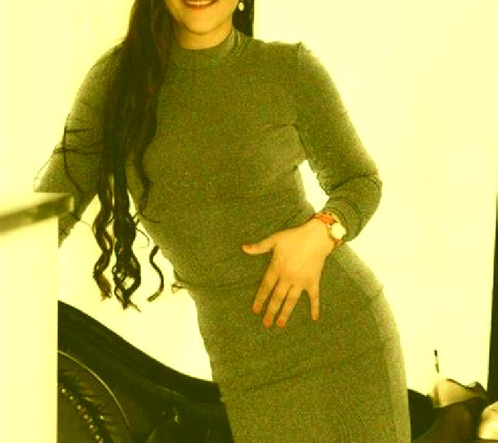 Miriam, 37, acompañante morena de ojos avellana y etnia caribeña basada en Luceni. Ofrece Juego de roles, Hasta el final (CIM). Disponible en domicilio y vis...