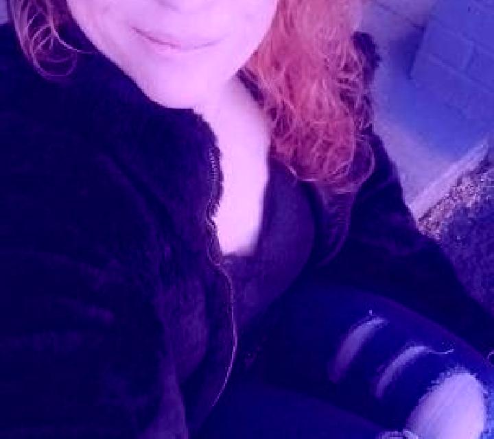 Miriam, 37, acompañante pelirroja de ojos oscuros y etnia india basada en Bakwa. Ofrece Juego de roles, Fetiche, Noche completa, Hasta el final (CIM). Dispon...