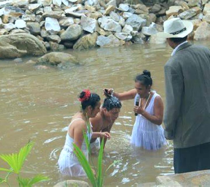Miriam, 39, acompañante castaño claro de ojos azules y etnia caucásica basada en El Cedro. Ofrece Griego (anal), Masaje de próstata, Acompañante de viaje. Di...