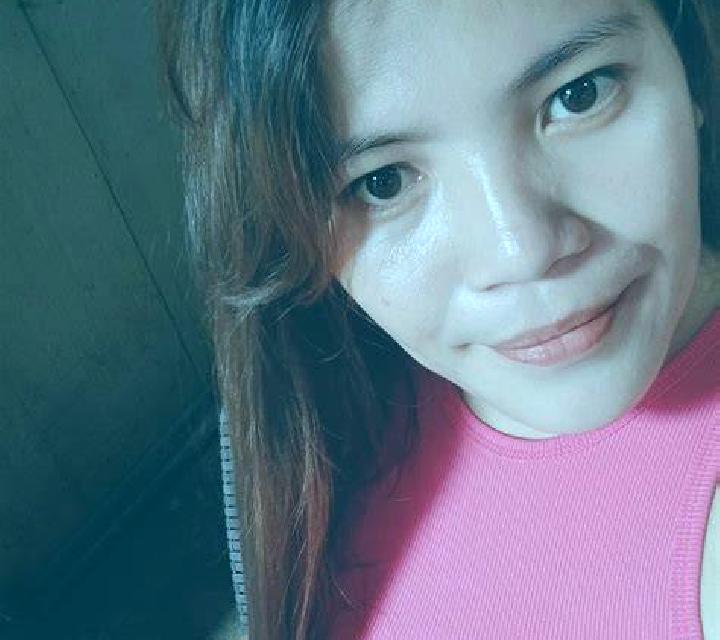 Mora, 21 — Escort en Lobatse, Botsuana