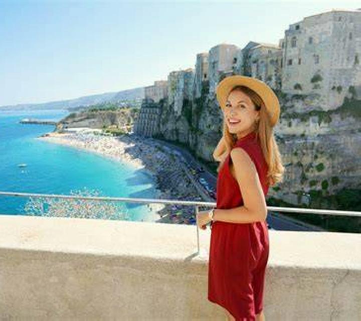 Mora, 36 — Escort en Todiresti, Rumania