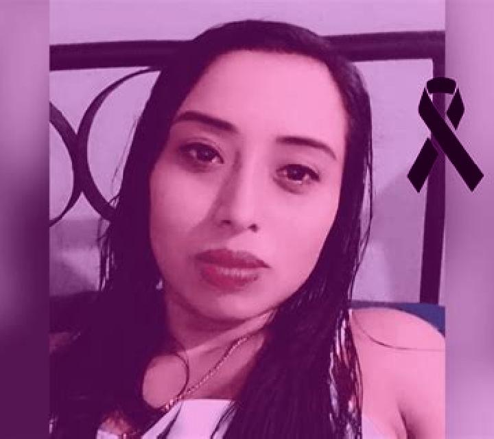 Natalia, 23, acompañante negra de ojos azules y etnia europea basada en El Puesto. Ofrece Acompañante de viaje, Masaje, Hasta el final (CIM). Disponible en d...