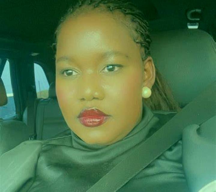Ángela, 22, acompañante castaña de ojos avellana y etnia india basada en Holland Drive. Ofrece Fetiche, Dominación, Parejas, GFE (Experiencia de novia). Disp...