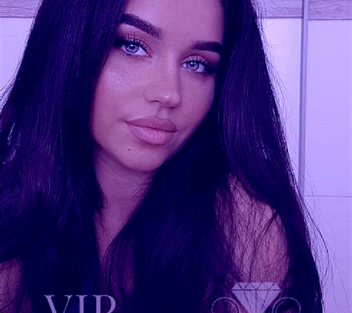Ángela, 31, acompañante rubia platino de ojos oscuros y etnia negra basada en Channelview. Ofrece Striptease, Chica de fiesta, Masaje de próstata. Disponible...