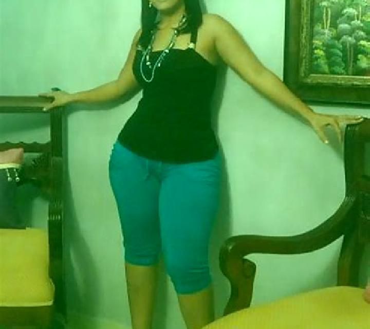 Patricia, 21, acompañante pelirroja de ojos grises y etnia negra basada en Domalain. Ofrece Acompañante de viaje, Griego (anal), Tantra. Disponible en domici...