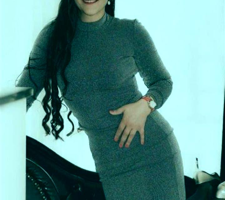 Renata, 24, acompañante pelirroja de ojos marrones y etnia caribeña basada en Elk Point. Ofrece Noche completa, Dominación, Griego (anal). Disponible en domi...