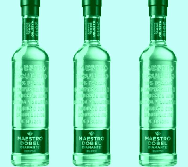Rocío, 29, acompañante castaño claro de ojos ámbar y etnia mezcla basada en Nowe Brzesko. Ofrece Francés natural, Masaje erótico. Disponible en domicilio y v...