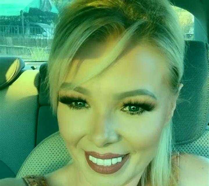 Salma, 22, acompañante castaña de ojos grises y etnia latina basada en Khowy. Ofrece Experiencia de novia, Masaje, Masaje erótico, Griego (anal). Disponible ...