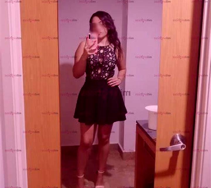 Sara, 20 — Escort en Adjaouere, Benín