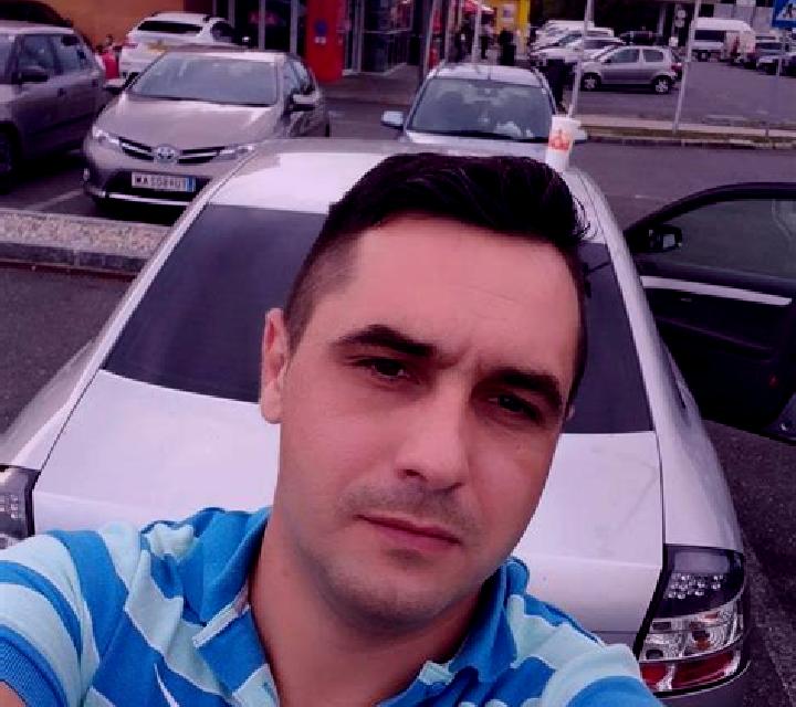 Sara, 31, acompañante rubia de ojos oscuros y etnia europea basada en Plaisance. Ofrece Beso francés profundo, GFE (Experiencia de novia), Dominación, Griego...